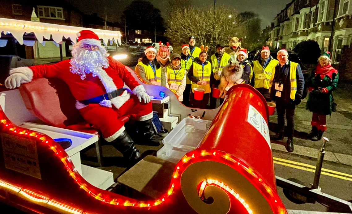 Santa&#39;s sleigh